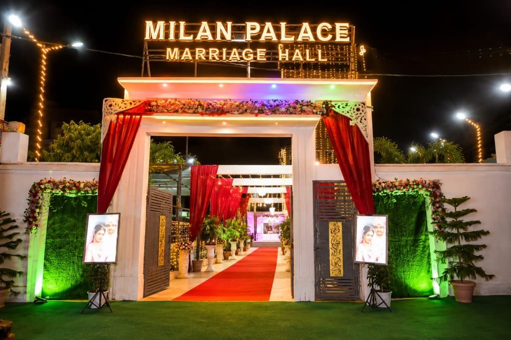 Milan Palace illuminated entrance at night β Silao Rajgir